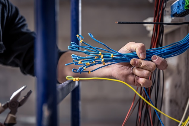 Impactul tunelurilor asupra rețelelor electrice din apropiere și măsuri de protecție